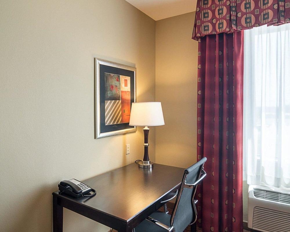Comfort Inn & Suites Monahans I-20 Eksteriør billede